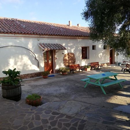 B&B La Taerra Porto San Paolo  Exterior photo